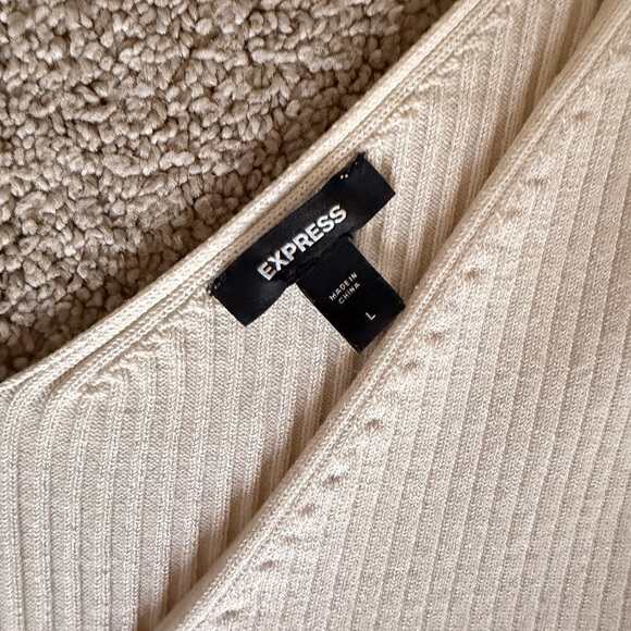 Express Ribbed Double V-neck Sweater - Picture 4 of 4